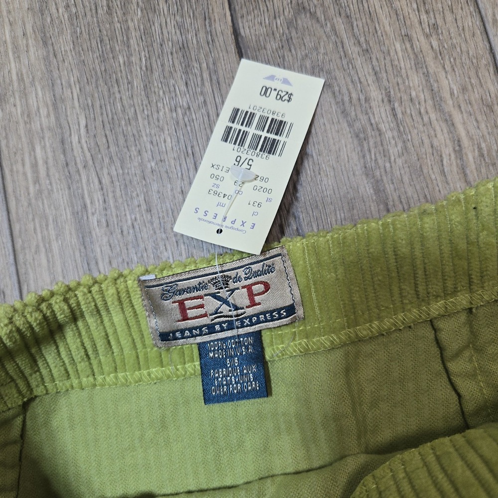 Vintage Express Lime Green Skirt NWT Size 5/6 MADE IN USA Wide Corduroy - Picture 3 of 7